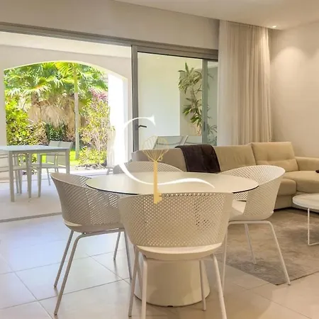Casa Karolina أرونا